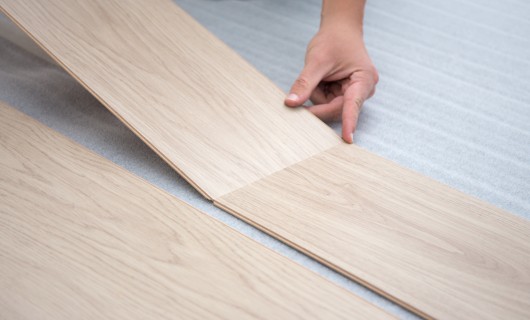 installing luxury vinyl tile flooring