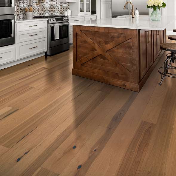 Hardwood flooring | Colonial Interiors